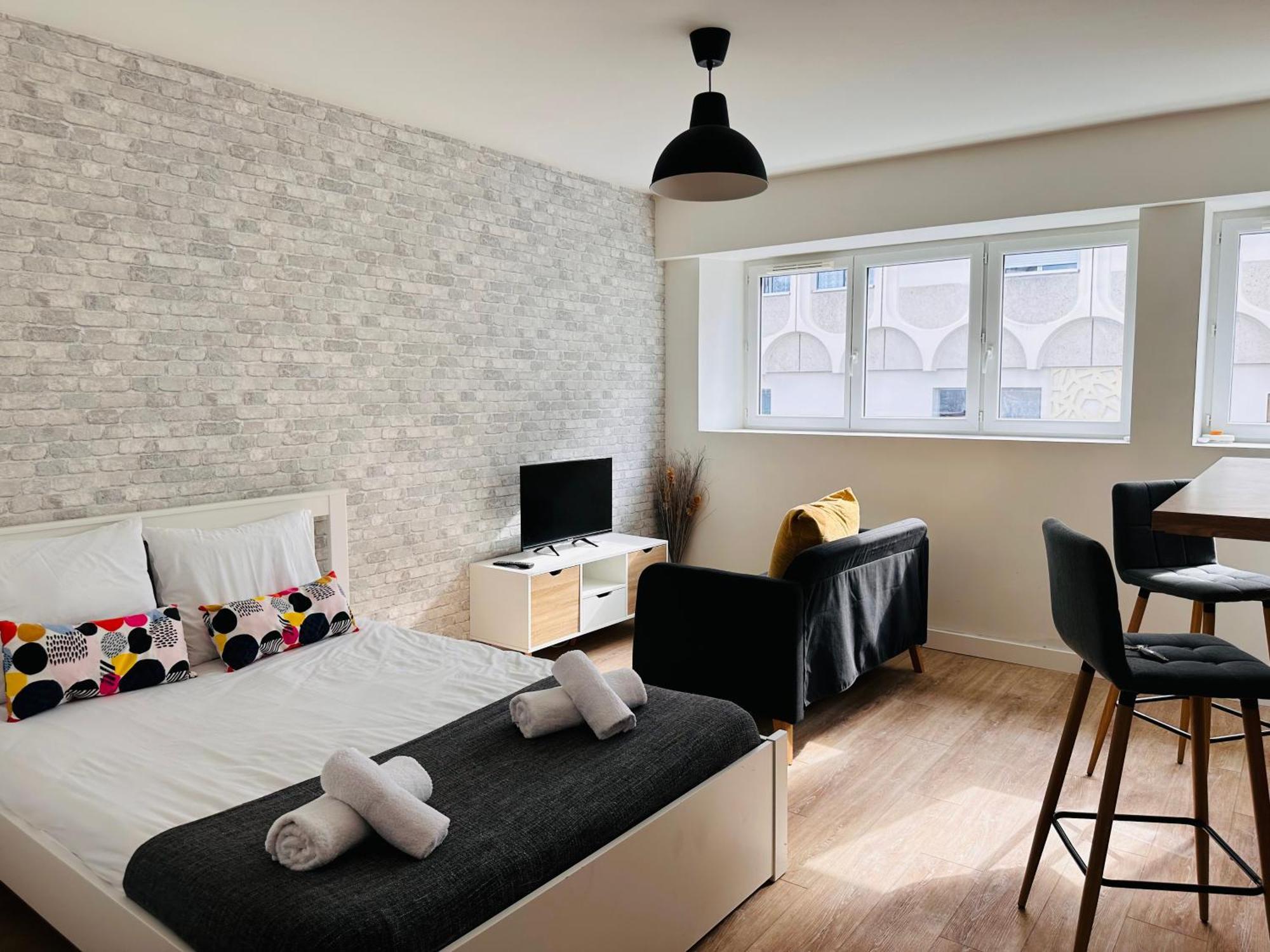 Appartement Cosy Proche De Toutes Les Commodites Orléans Exteriör bild